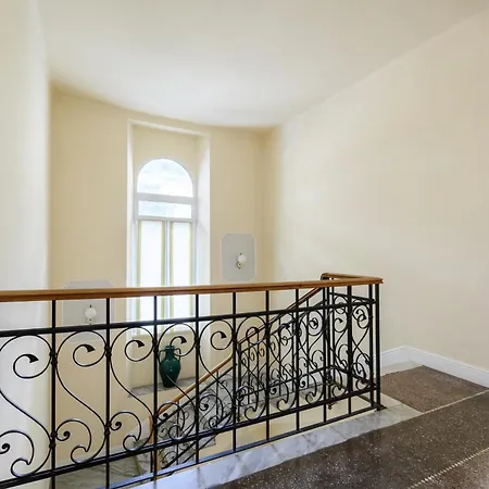 Hotiday Collection - 라팔로