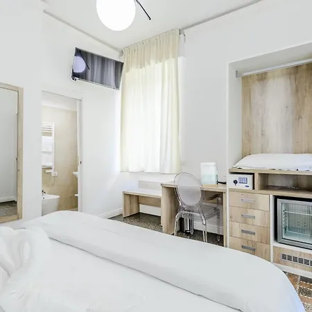 Hotiday Collection - 4*