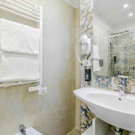 Hotiday Collection - Hotel 4*