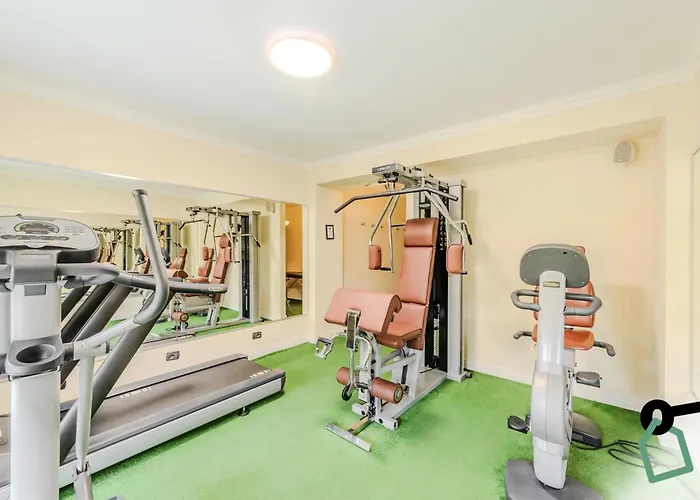 Ξενοδοχείο Hotiday Collection -